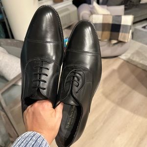To Boot New York Black Cap Toe Dress Shoes *Unworn*